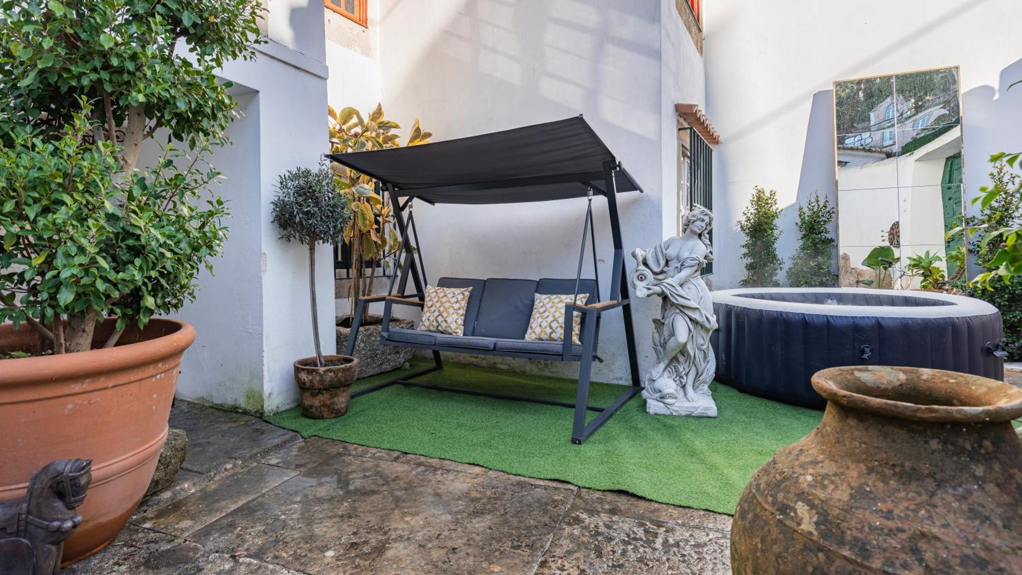 Small Cozy Room In Palace Patio With Hot Tub And Snooker - Sintra Wow Exteriör bild